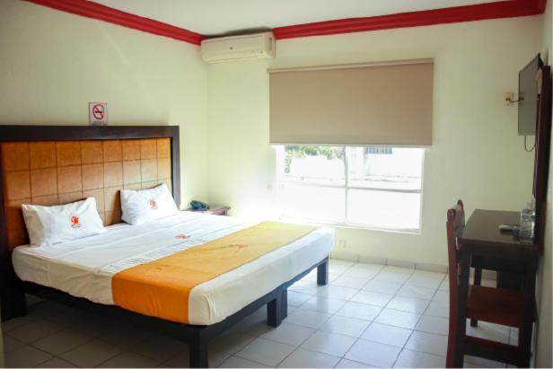 Hotel Gina Tecomán 外观 照片