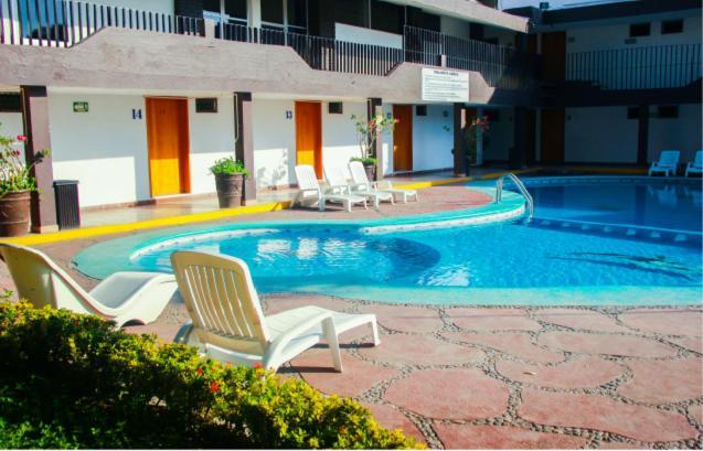 Hotel Gina Tecomán 外观 照片