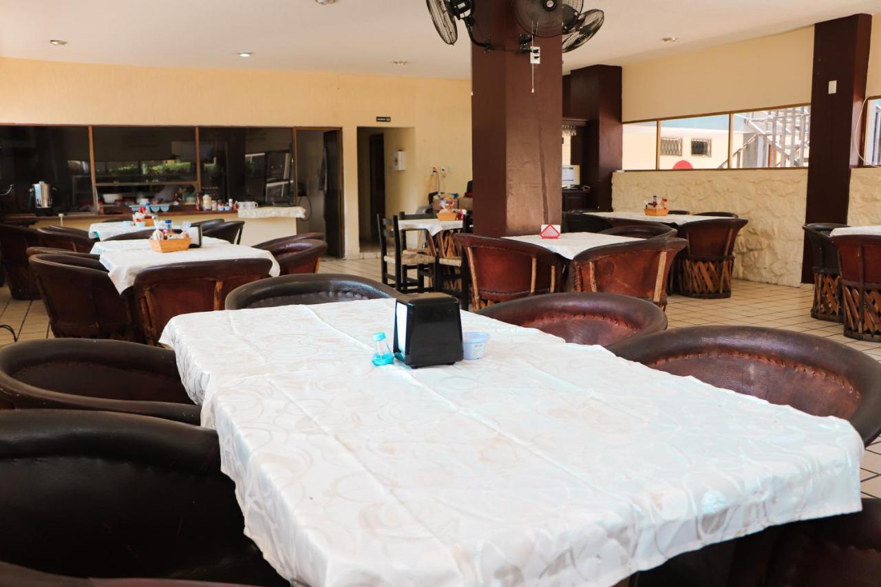 Hotel Gina Tecomán 外观 照片