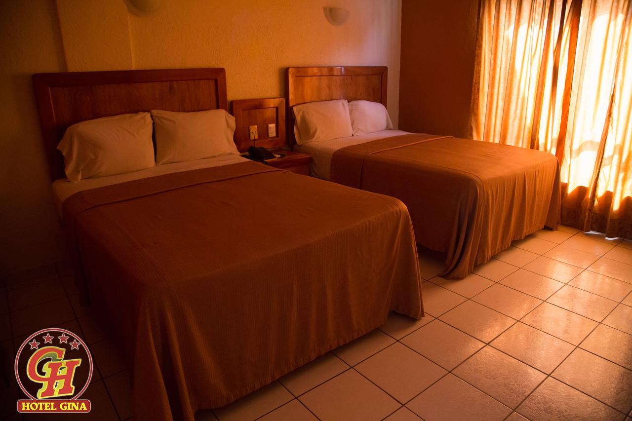 Hotel Gina Tecomán 外观 照片