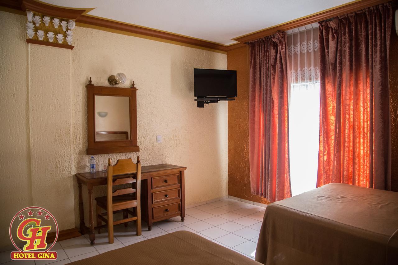 Hotel Gina Tecomán 外观 照片